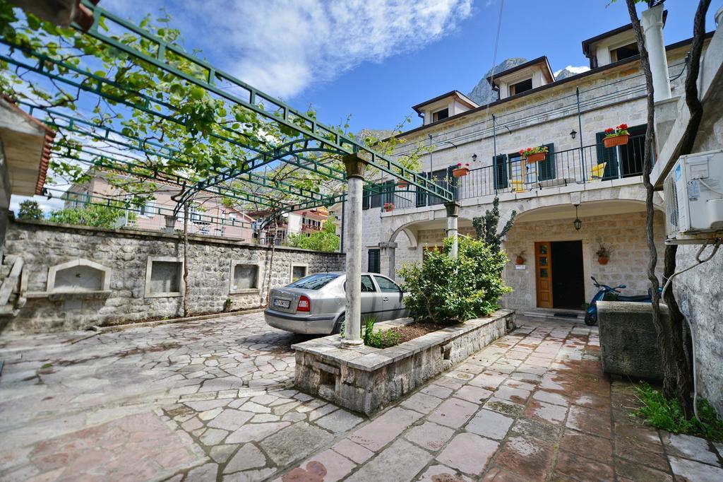 Anita Apartman *